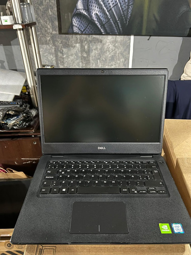Dell Latitude 3400 I7 8th, 8gb Ram, 256gb Ssd, Tv 2g, 14 Negro (Reacondicionado)