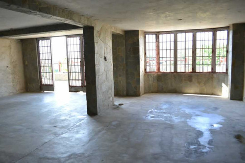 Imagen 4 de 12 de Casa Guataparo Country Club, Tipo Mansion En Obra Gris