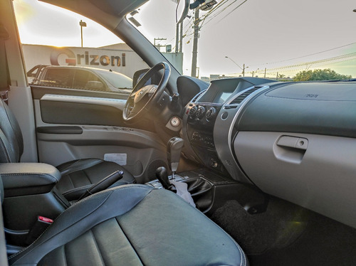 Imagem 6 de 9 de Mitsubishi Pajero Dakar 3.5 Flex Aaa07 Lugares