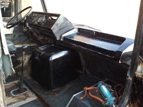 Mercedes Bens Modelo708