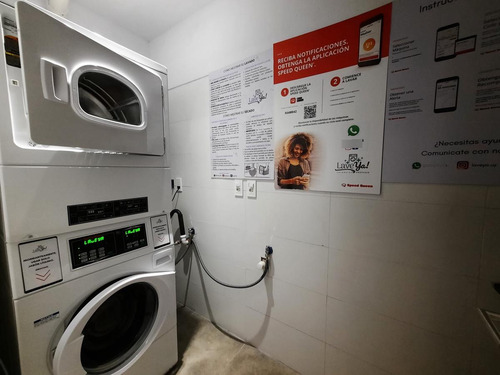 Venta De Apartamento Mono-ambiente En Rambla De Buceo