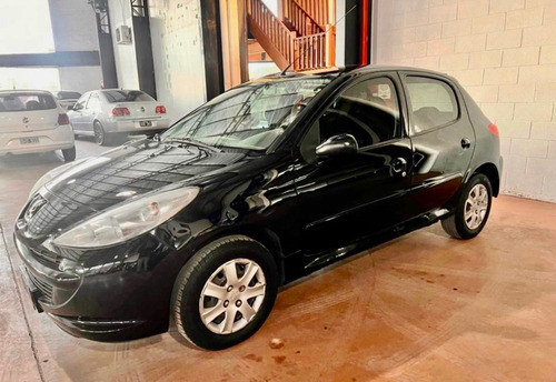 Peugeot 207 1.4 Active 75cv
