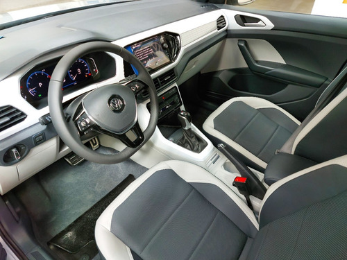 Volkswagen T-cross Highline