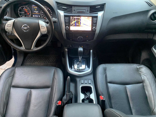 Imagen 15 de 16 de Nissan Frontier Le At 4x4 2018