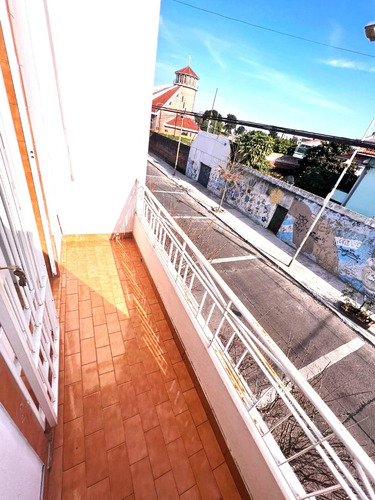 2 Unidades Venta 2 Y 3 Amb 1er Piso S/expensa Balcon Frente