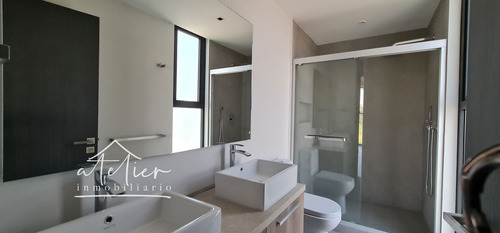Departamento En Renta, Oaks Bosque Real De 195m