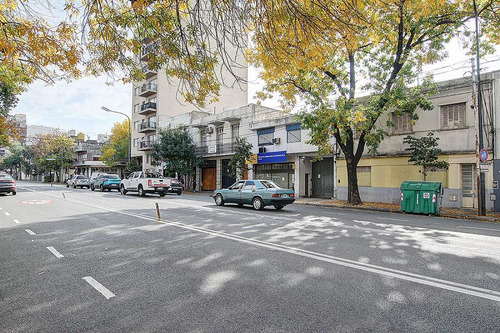 Terreno Emplazado En El Barrio De Flores, Sobre La Av Juan Bautista Alberdi .