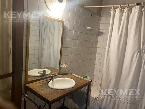Casa En Venta A Refaccionar. San Fernando Centro, 4 Ambientes Con Jardin Apto Credito