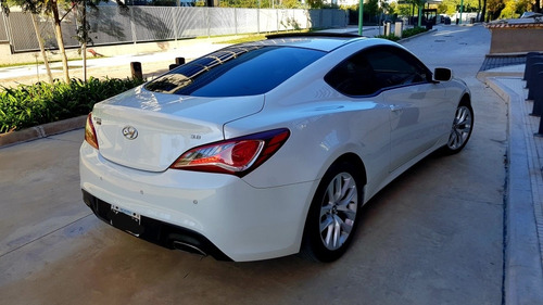 Hyundai Genesis 2015 3.8 Coupe 300cv 8at