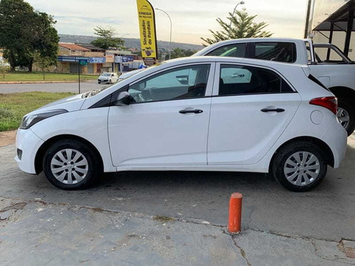 Imagem 4 de 8 de Hyundai Hb20 1.0 Comfort 2016