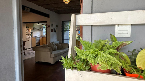 Casa En Venta En Haedo