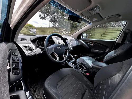 Hyundai TUCSON IX-35 2.0 Style