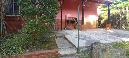 Casa 4 Ambientes Sobre El Monte De Santa Teresita