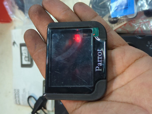 Parrot Mki9200 Manos Libres Pantalla 2.5 Auto Bluetooth