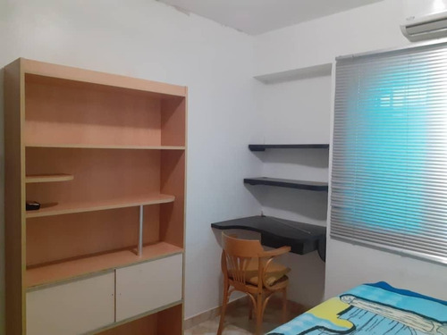 Imagen 8 de 14 de Apartamento En Las Chimeneas, Res. Holiday Paradise. Foa-947