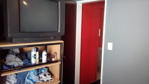 Imagen 2 de 17 de Departamento En Venta En Merlo Centro 2 Amb