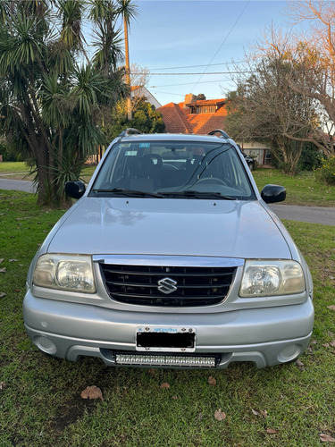 Suzuki Grand Vitara 2.0