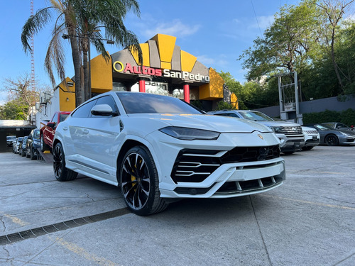 Lamborghini Urus 2022 