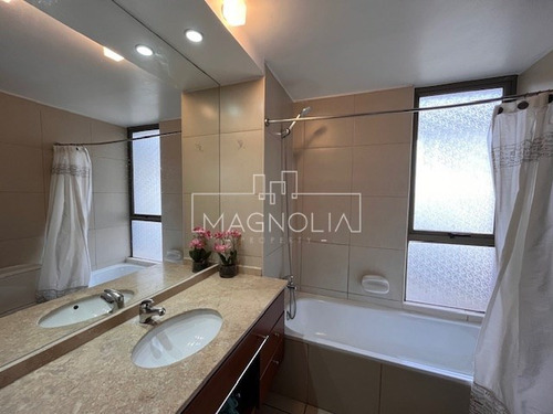 Departamento En Arriendo De 3 Dorm. En Las Condes