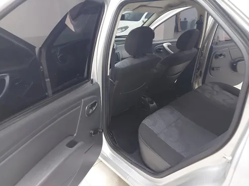 Renault Logan 1.6 Expression
