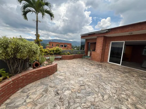 Se Vende Ph 333m2. Macaracuay