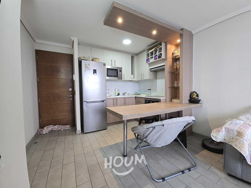 Departamento Avenida María Rozas Velásquez Id: 140279
