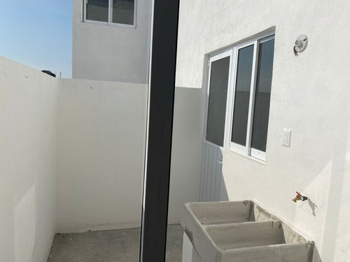 Imagen 3 de 12 de Casa En Pachuquilla, Hidalgo