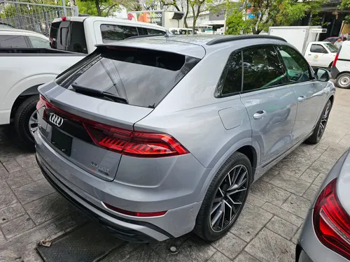 Audi Q8 3.0 55 Tfsi S-line Quattro