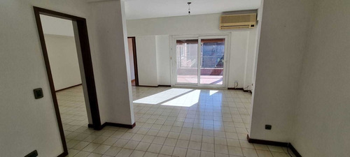 En Venta En Ciudad Jardin En Edificio Terrazas Hermoso Y Amplio Departamento De 2 Amb De 80m2 Cuadrados Con Terraza Balcon Propia Al Frente Y Dos Cocheras F: 9011