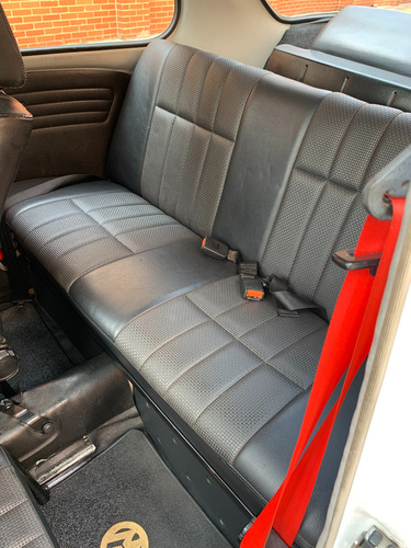 Volkswagen Escarabajo 1996, 1.6 Inyección