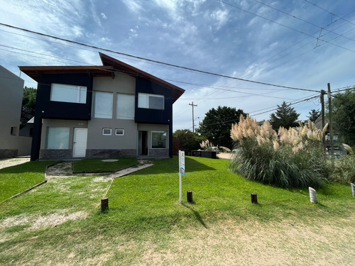 Duplex En Las Gaviotas 