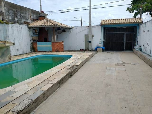 Imagem 2 de 14 de Casa Com Piscina No Bairro Balneário São Jorge, Em Itanhaém