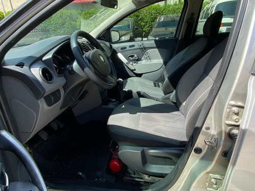 Renault Logan 1.0 EXPRESSION 16V FLEX 4P MANUAL