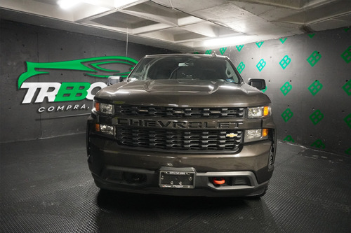 Chevrolet Silverado Custom Rst