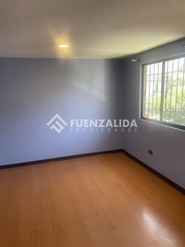 Casa Familiar En Venta De 4d 4b En Ciudad Satelite Maipú