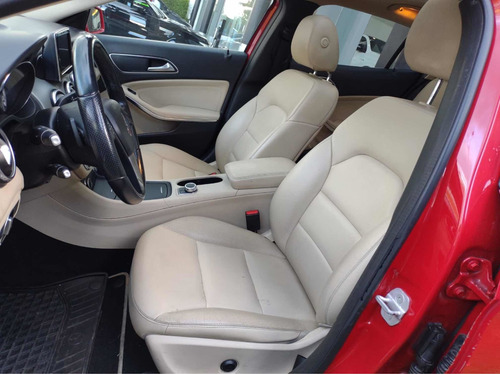 Imagen 9 de 15 de Mercedes-benz Clase Gla 200 Sport
