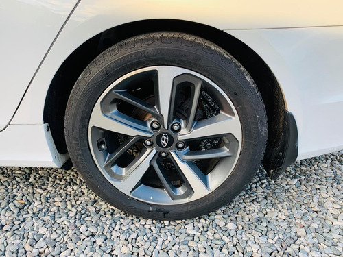 Hyundai Sonata Y20 2016