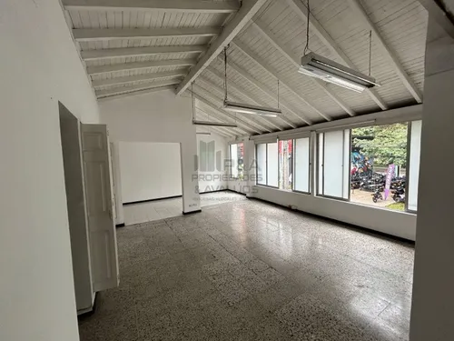 Local En Venta En Medellin - Poblado