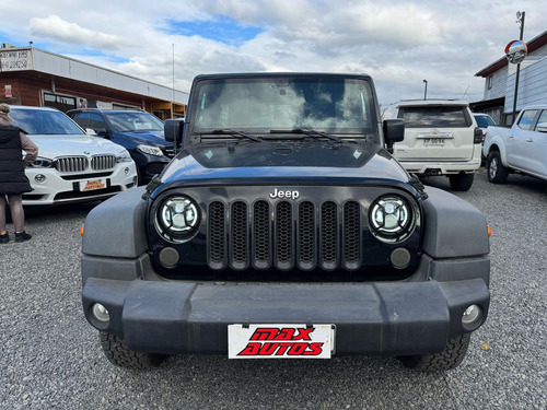 Jeep Wrangler 3.6L Sport At