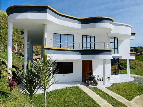 Se Vende Casa En Club Campestre En San Roque, Antioquia