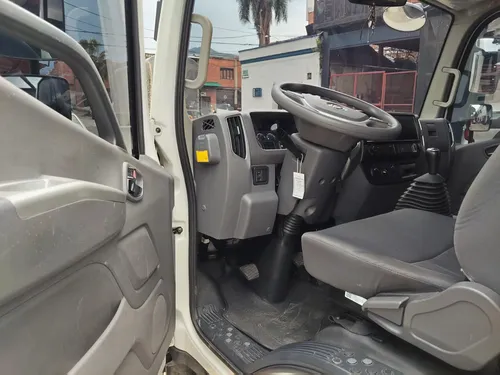 Camion Foton Fhr Furgon Aislado Modelo 2024 Credito X Bancos