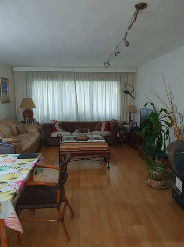 Imagen 2 de 14 de Impecable!!fino Apto En Pocitos. Ubicadísimo. 3 Dorm Y Gge.