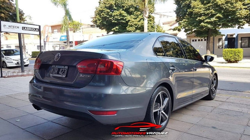 Volkswagen Vento 2.0t Fsi Sportline Nafta Manual