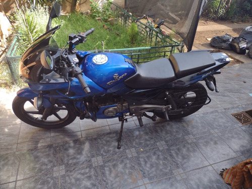 Imagen 6 de 8 de Bajaj Rouser 220f