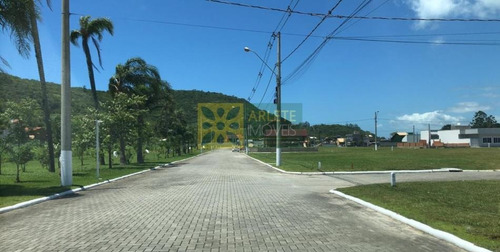 Imagem 1 de 7 de Terreno No Bairro Zimbros Em Bombinhas Sc - 2662