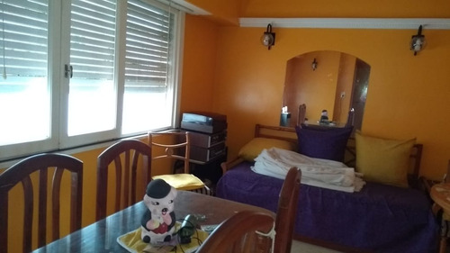 Imagen 4 de 6 de Vendo Departamento 2 Ambientes