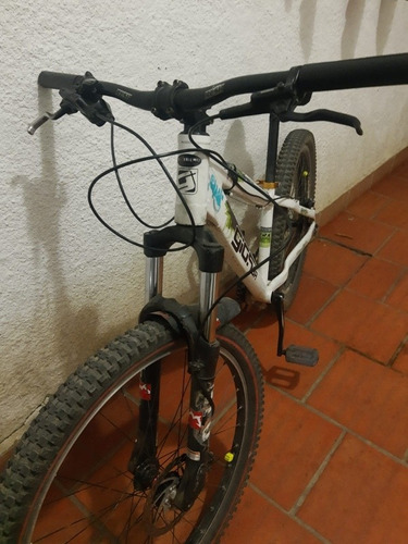 Imagem 1 de 8 de Gios