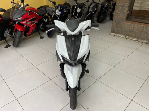 Imagem 3 de 6 de Yamaha Neo 125 Automática 2017 Apenas 34.000km