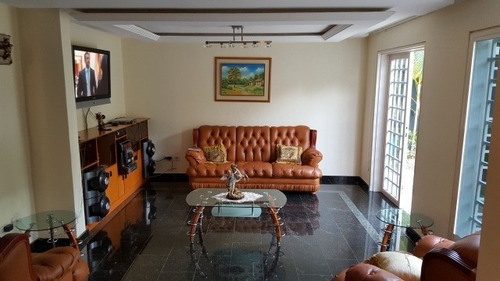 Imagen 3 de 24 de Se Vende Casa 655m2 5h+s/5.5b+s/8p Macaracuay 7039
