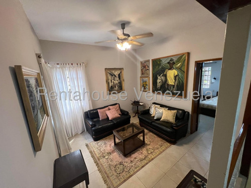 Ls Vende Casa La Florida